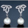 Pendientes con perla Nacar y hojas con cristales