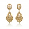 Pendientes elegantes con cristales color champagne