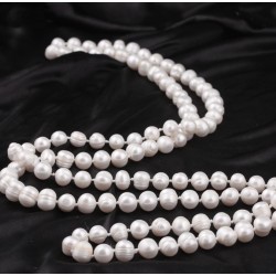 White Freshwater Pearl Necklace size 9-10mm