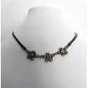 Collar con 3 flores