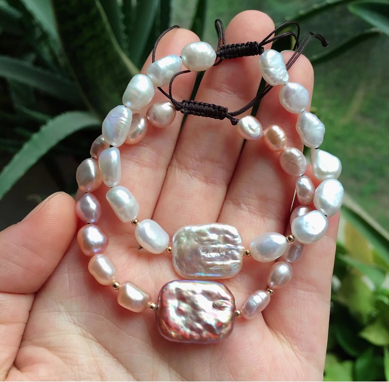 Natural freshwater pearl deals bracelet