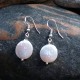 Pendientes de perla blanca de agua dulce en forma de moneda