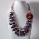 Collar artesanal único con piedras amatista y ágata roja y perlas