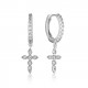 Pendientes de plata estilo minimalista con colgante cruz de zirconita