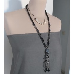 Set of 2 Necklaces with Natural Pearls, Agatha and Onyx