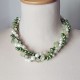 Collar trenzado de perlas blancas y verdes y Cuarzo verde